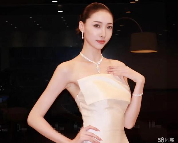 婚庆礼仪公司开业礼仪接待员平面模特男生经济模特礼仪服务淘宝模